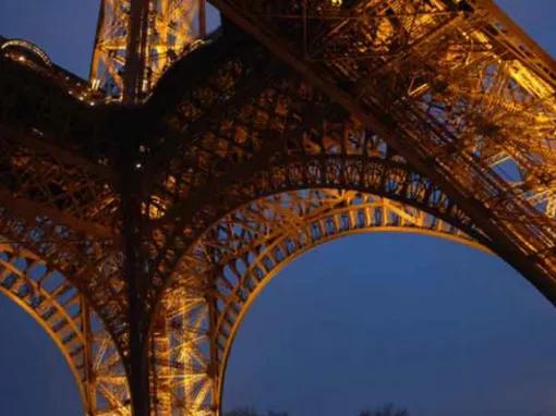 Eiffel Tower Dinner and Seine River Cruise