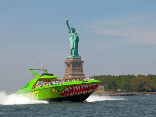 New York Speedboat Cruise - The Beast