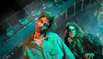 Scare character at SeaWorld Howl-O-Scream