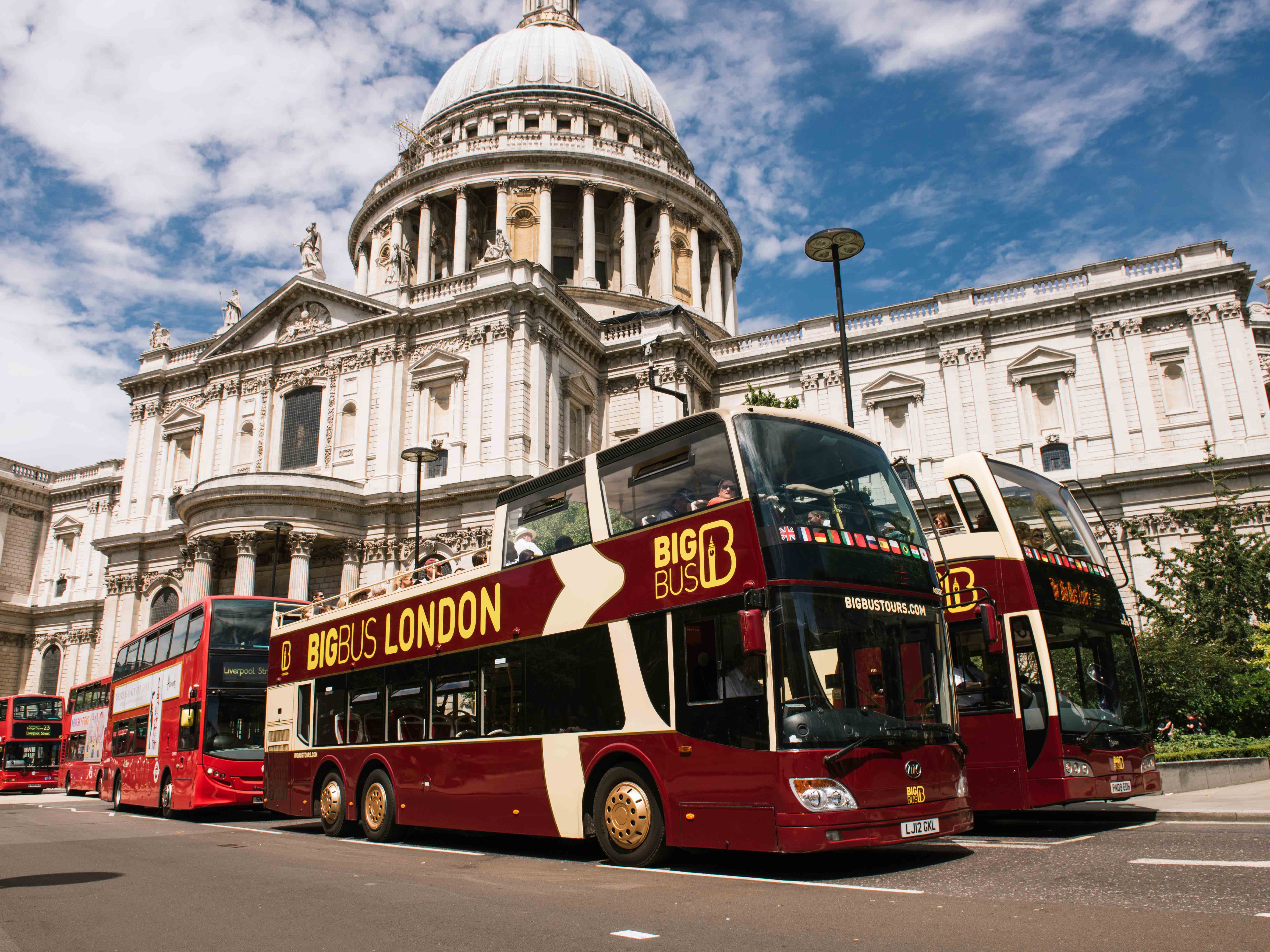 london bus tour video