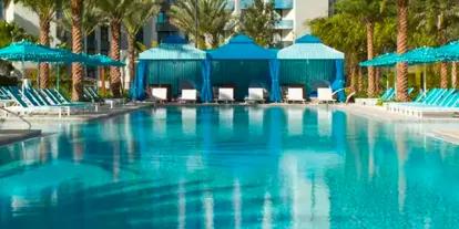 Swimming pool at Hilton Orlando Buena Vista Palace