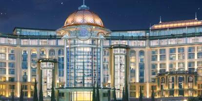 Universal Helios Grand Hotel exterior