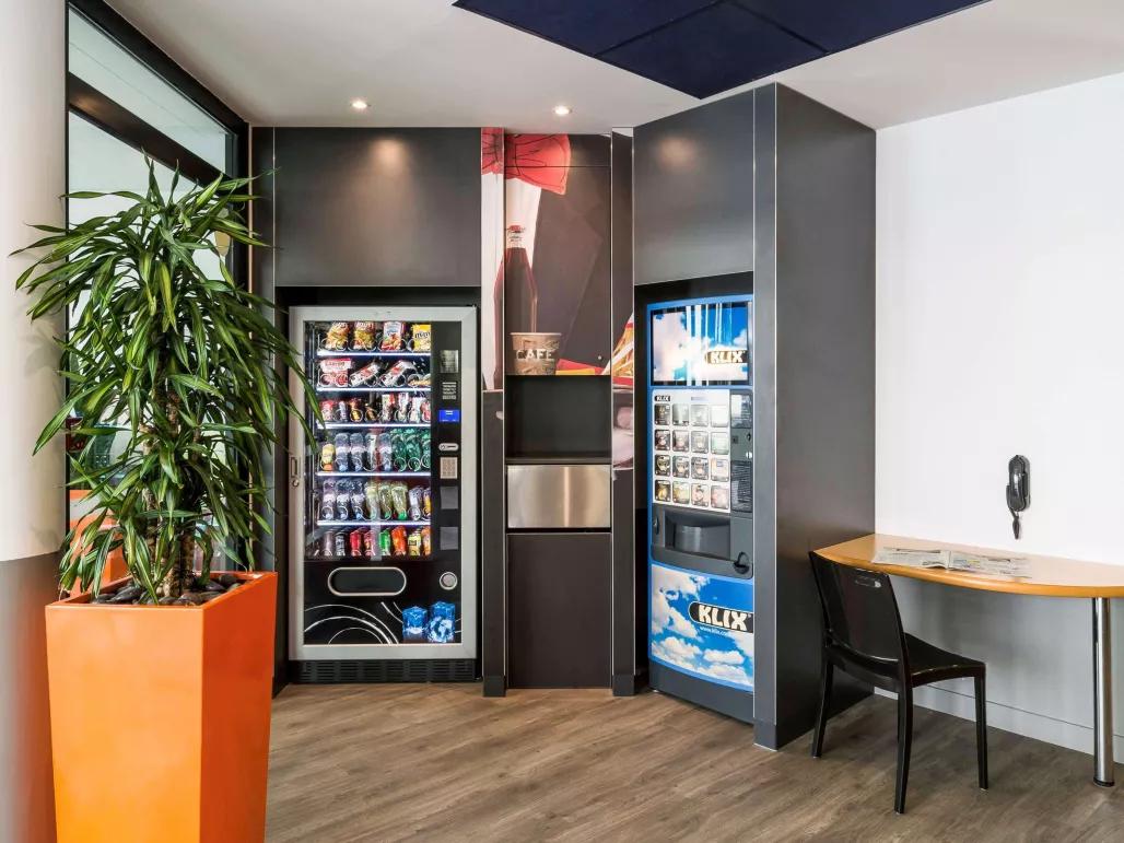 Ibis Budget Marne La Vallee Lobby