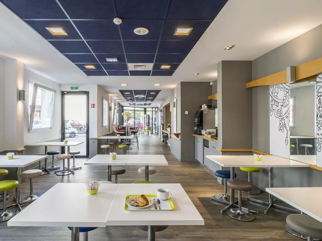 Ibis Budget Marne La Vallee Lobby