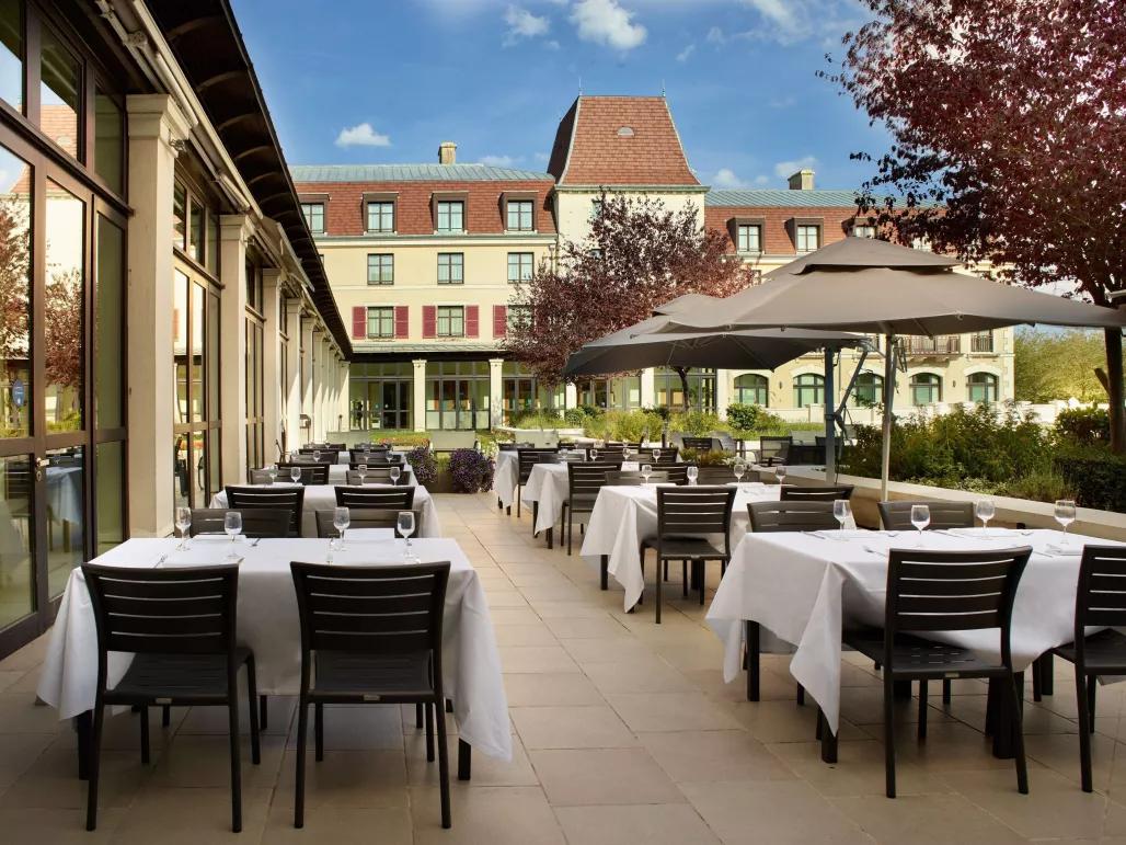 Radisson Blu Hotel Outside Dining