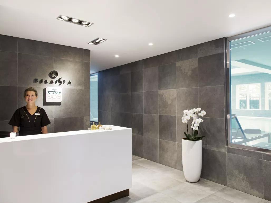 Relais Spa Val d'Europe spa reception