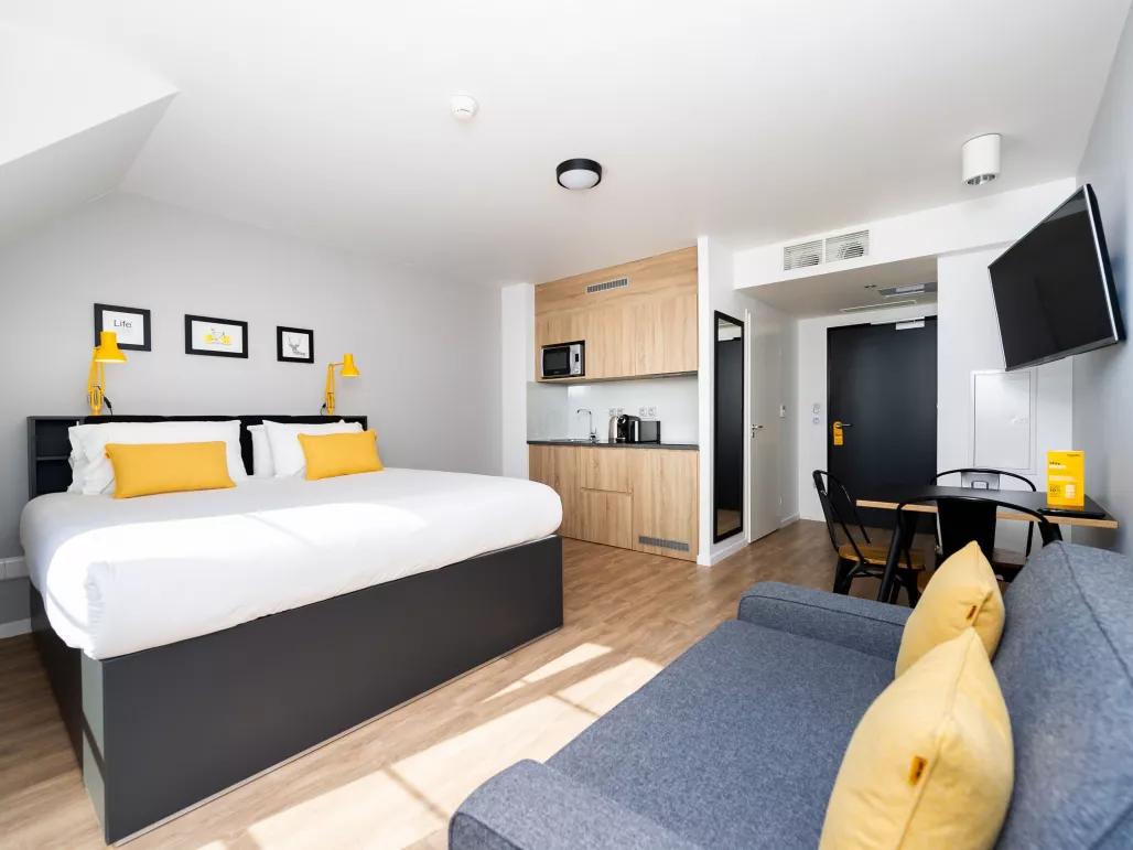 Staycity Aparthotel Room