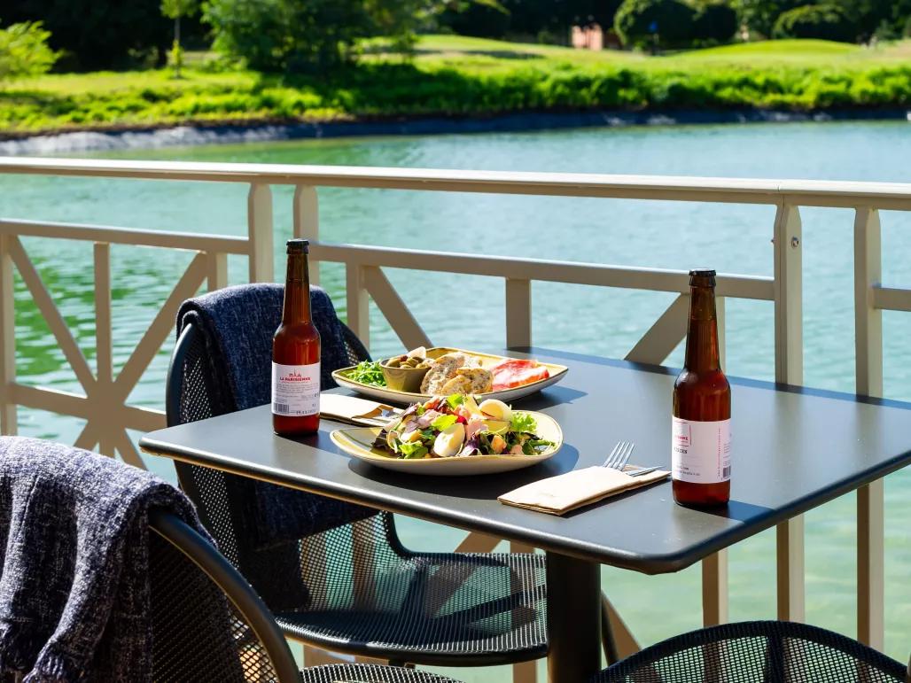 Staycity Aparthotel Dining