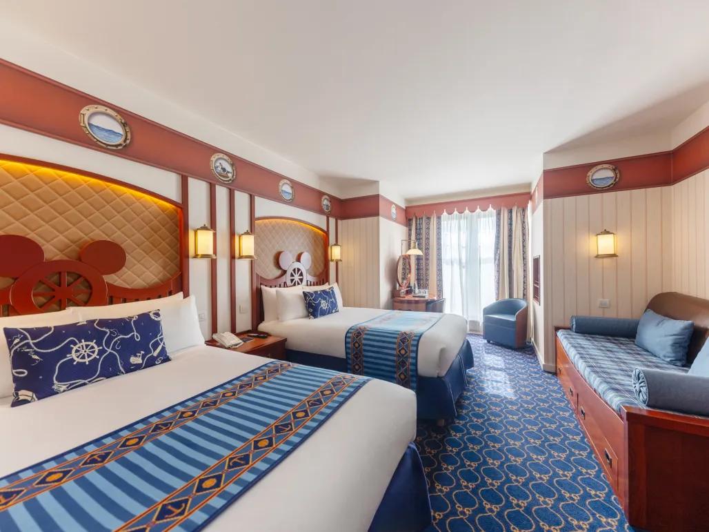 Compass Club Room NPC DLP Compass Club Room NPC DLP