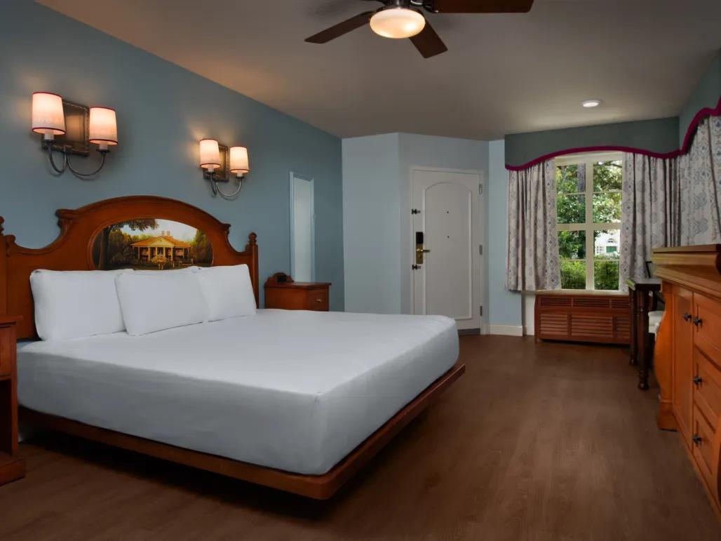 Port Orleans Riverside Room  Port Orleans Riverside Room