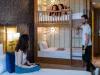Family Room with bunk bed at the Dream Castle Hotel Paris
