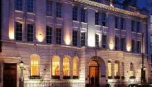 Champagne Cinema Evening for Two at the 5* Luxury Courthouse Hotel, London - Experience Voucher Champagne Cinema Evening for Two at the 5* Luxury Courthouse Hotel, London - Experience Voucher