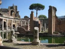 Half Day Tour to Tivoli - Villa Adriana & Villa D’Este Half Day Tour to Tivoli - Villa Adriana & Villa D’Este