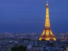 Eiffel Tower, Cruise & Paris Illuminations Eiffel Tower, Cruise & Paris Illuminations