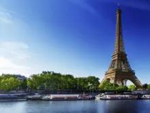 Skip-the-line Eiffel Tower Ticket with Audio Guide Skip-the-line Eiffel Tower Ticket with Audio Guide