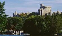 Visit to Windsor Castle and Afternoon Tea for Two - Experience Voucher Visit to Windsor Castle and Afternoon Tea for Two - Experience Voucher