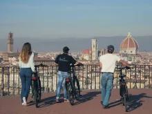 Sunset Panoramic e-Bike Tour through Florentine Hills & Aperitivo