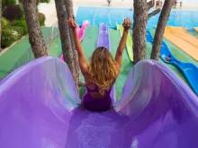 waterpark-slide-racers