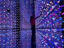 moco-neon-lights