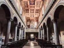 church-aisle-view