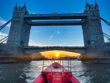sunset-thames-cruise
