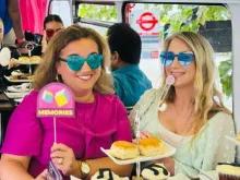 friends-enjoying-abba-inspired-tour