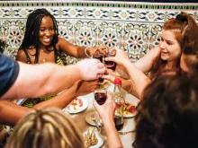 Barcelona BCN: Tapas, Taverns & History