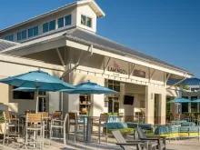 Flamingo's-bar&grille