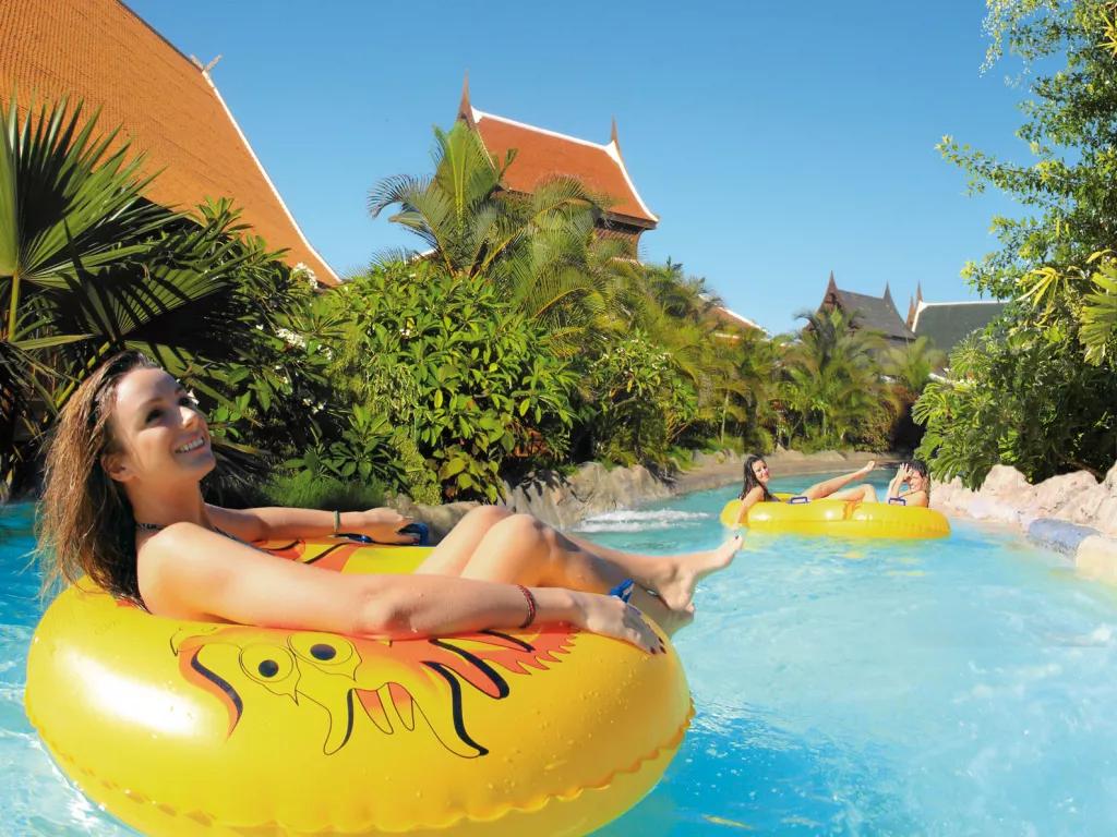 Mai Thai lazy River at Siam Park