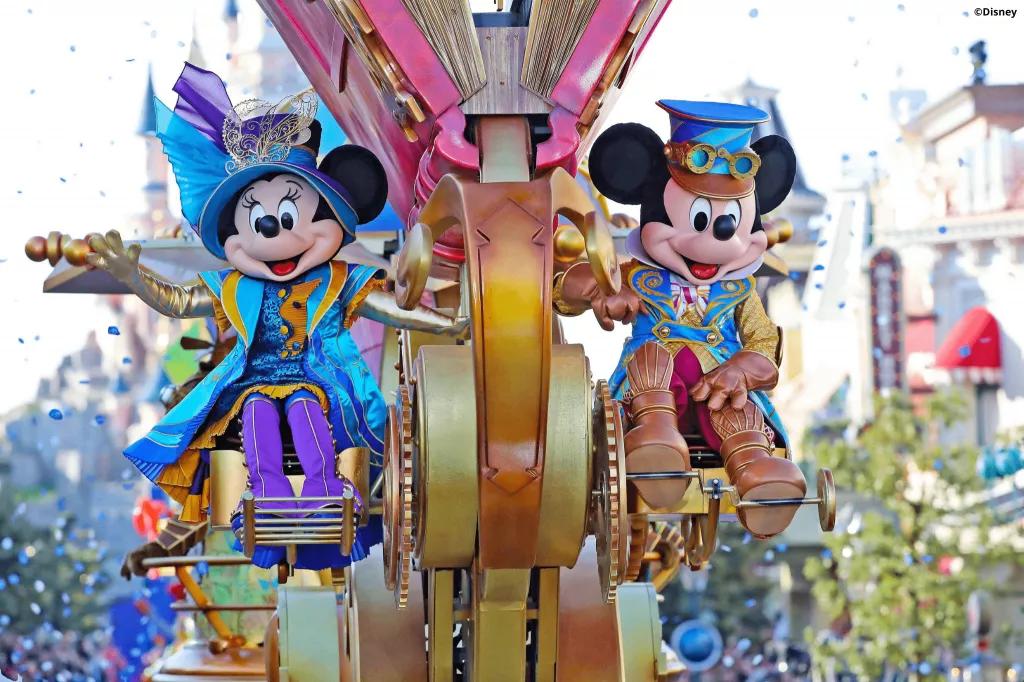 Disney Stars on Parade Mickey and Minnie in steampunk outfits sat on a parade float