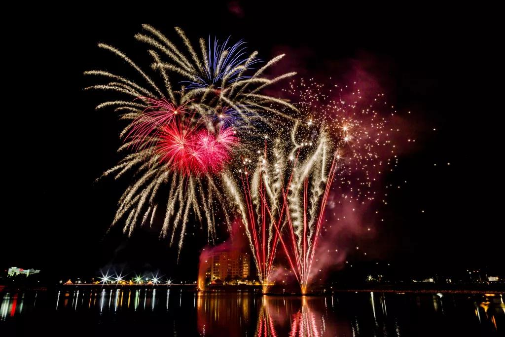Red Hot and Boom at Altamonte Springs 4th of July fireworks being set off above a large lake