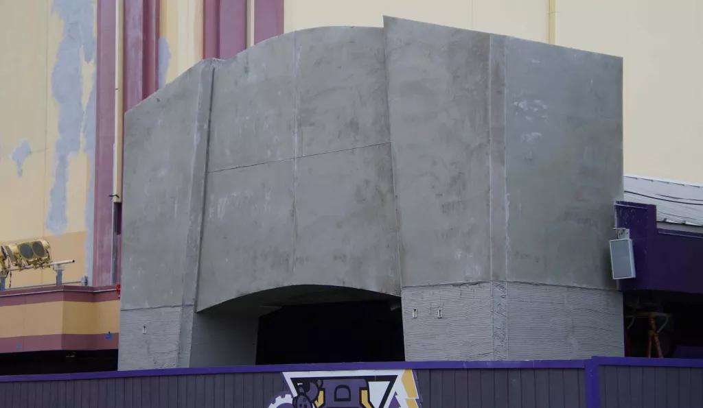 Villain-Con Minion Blast Construction Construction work outside the Villain-Con Minion Blast ride building