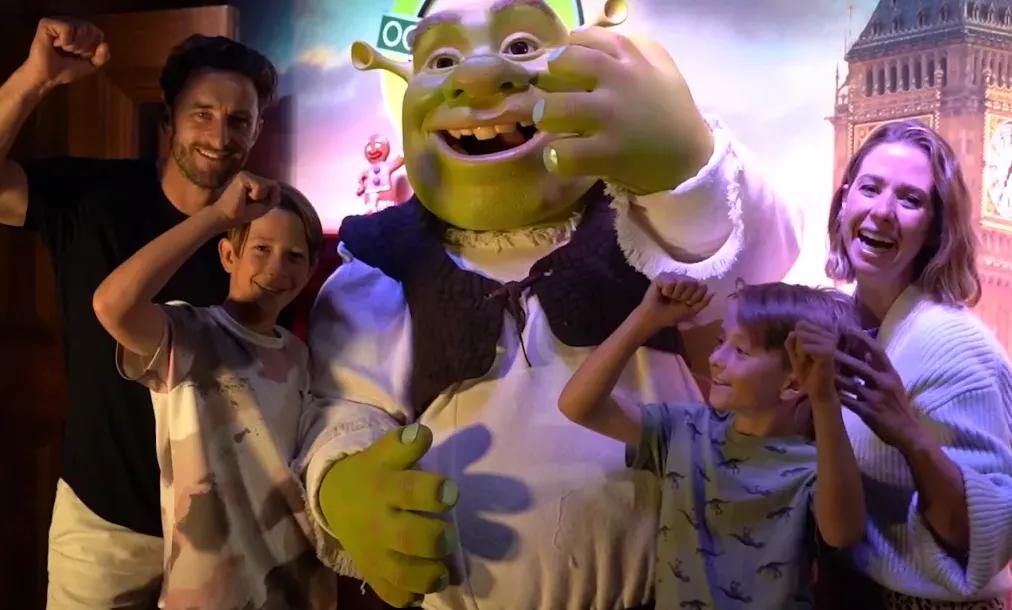 Shreks Adventure Family at Shreks adventure