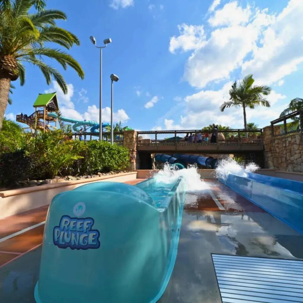 Wasserrutsche Reef Plunge im Wasserpark Aquatica Orlando Wasserrutsche Reef Plunge im Wasserpark Aquatica Orlando