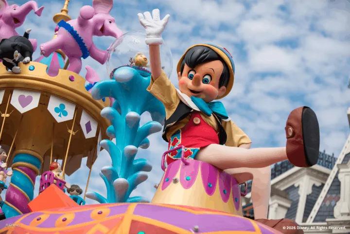 Pinocchio in Disney Festival of Fantasy Parade, Magic Kingdom Park