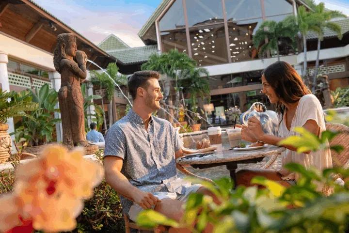 Loews Royal Pacific Resort – Courtyard