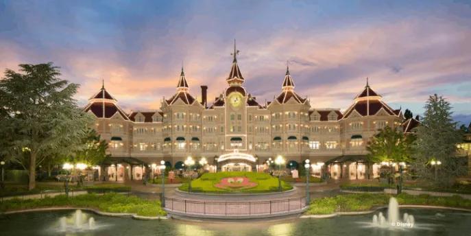 Disneyland® Hotel