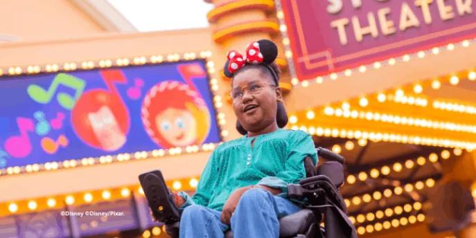 Guest at Production Courtyard, Disney Adventure World