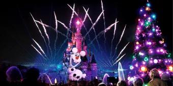 10 Reasons to Visit Disneyland Paris This Christmas