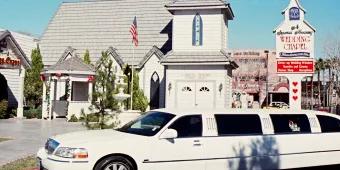 Las Vegas Weddings - World Famous Drive-up Wedding 