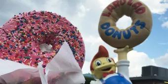 6 Springfield Snacks to Try at Universal Studios Florida 6 Springfield Snacks to Try at Universal Studios Florida