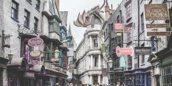6 Stores That You MUST Visit on a Trip to Diagon Alley  