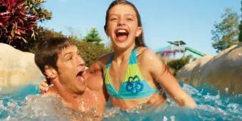 Gäste im Wasserpark Aquatica Orlando Gäste im Wasserpark Aquatica Orlando