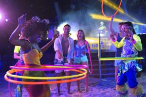 Don’t Miss Out on Disney H20 Glow Nights