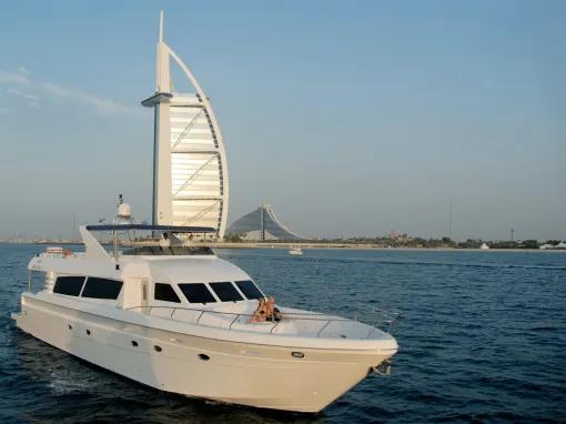 Dubai Marina Luxury Yacht Share Cruise