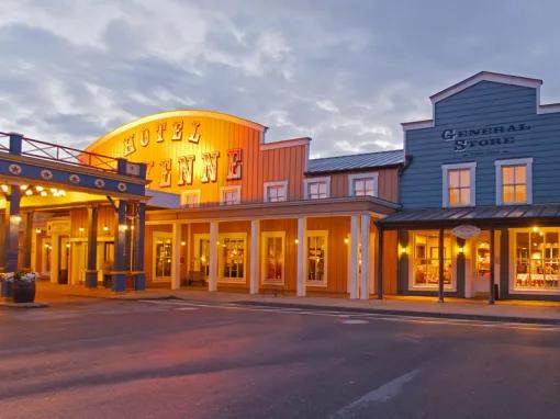 Disney's Hotel Cheyenne® - Disneyland Paris Hotels