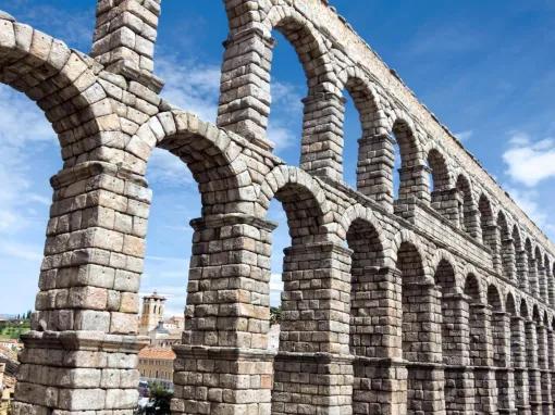 Avila and Segovia from Madrid 