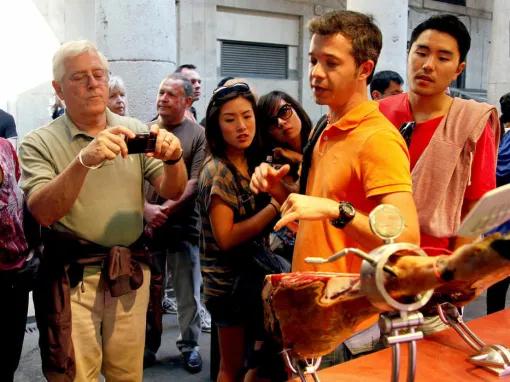 Barcelona Evening Tapas Walking Tour