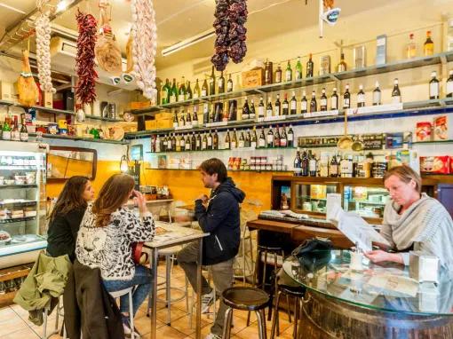 Barcelona Tapas Tour "en el barrio" - Small Group Tour