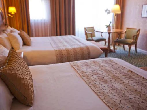 Castle Club Room with Park View